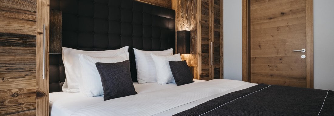 One Bedroom Suite - Hotel VAYA Sölden - fine living resort - Sölden