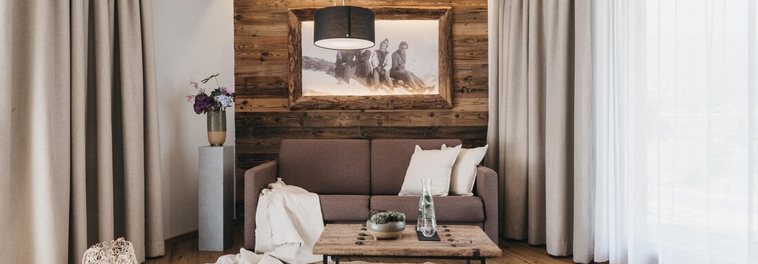 One Bedroom Suite - Hotel VAYA Sölden - fine living resort - Sölden