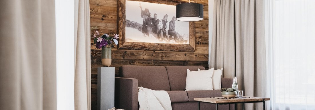 Two Bedroom Suite - Hotel VAYA Sölden - fine living resort - Sölden