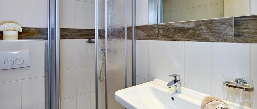 Badezimmer - Pension Gritsch Ewald - Sölden