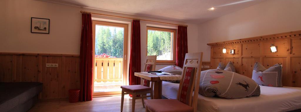 Dreibettzimmer Tanne 28 - Pension Waldesruh - Sölden