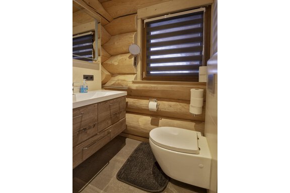 Badezimmer - Toilette - Alpenchalet Montana - Umhausen