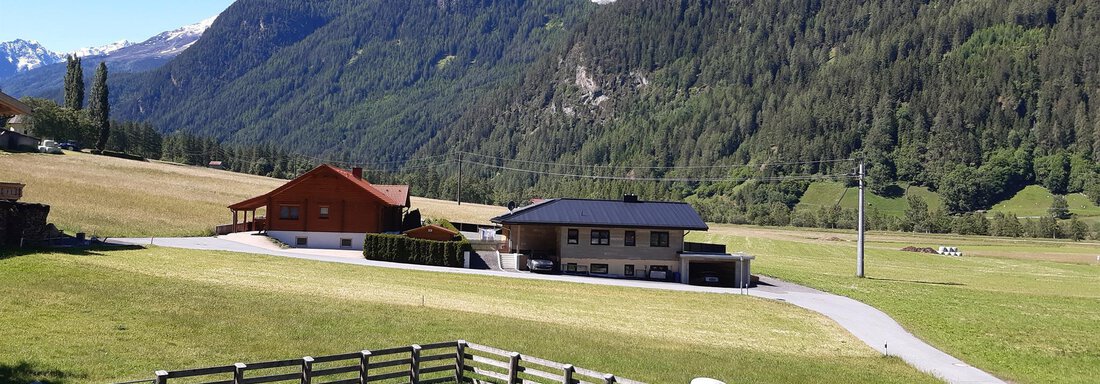 Aussicht Balkon - Ferienhaus Gerold Grießer - Umhausen