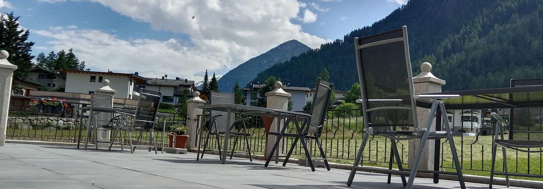 Terrasse - Ferienhaus Haueis - Umhausen