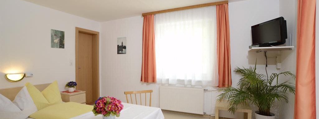 double room 2 - Haus Gamsblick - Umhausen