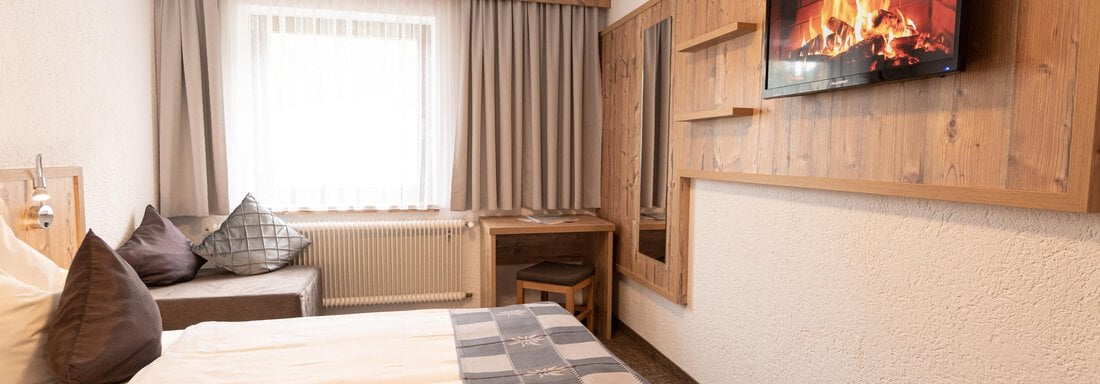 Schlafzimmer - Senner Appartements - Umhausen