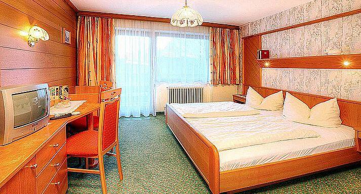 Doppelzimmer - Sportpension Kuen - Umhausen