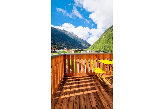 Executive Apartment mit Balkon und Bergblick - All-Suite Resort Zwieselstein-Sölden - Zwieselstein