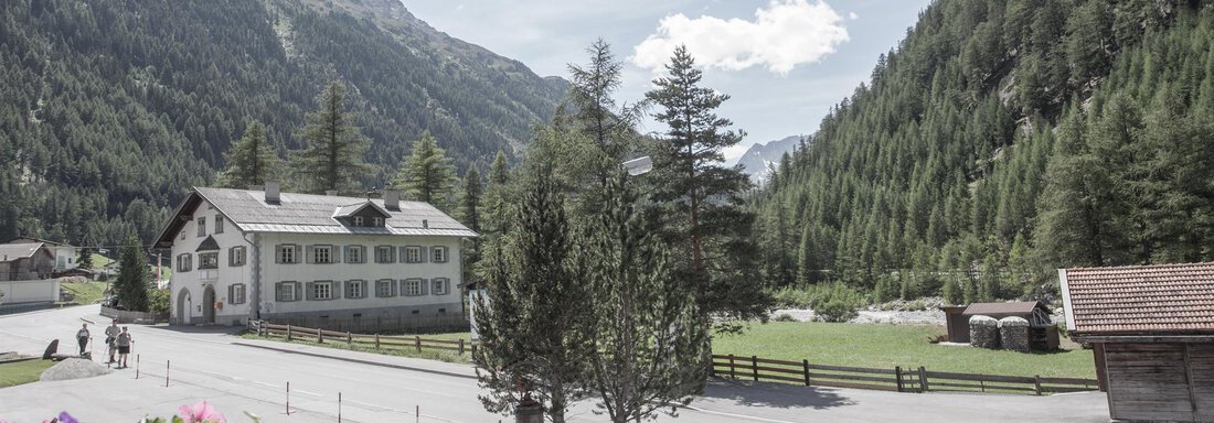 Balkonaussicht - Garni Ötztal - Zwieselstein